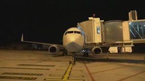 First group of Canadians leaves China for CFB Trenton